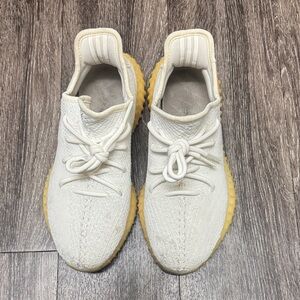 Yeezy Boost 350